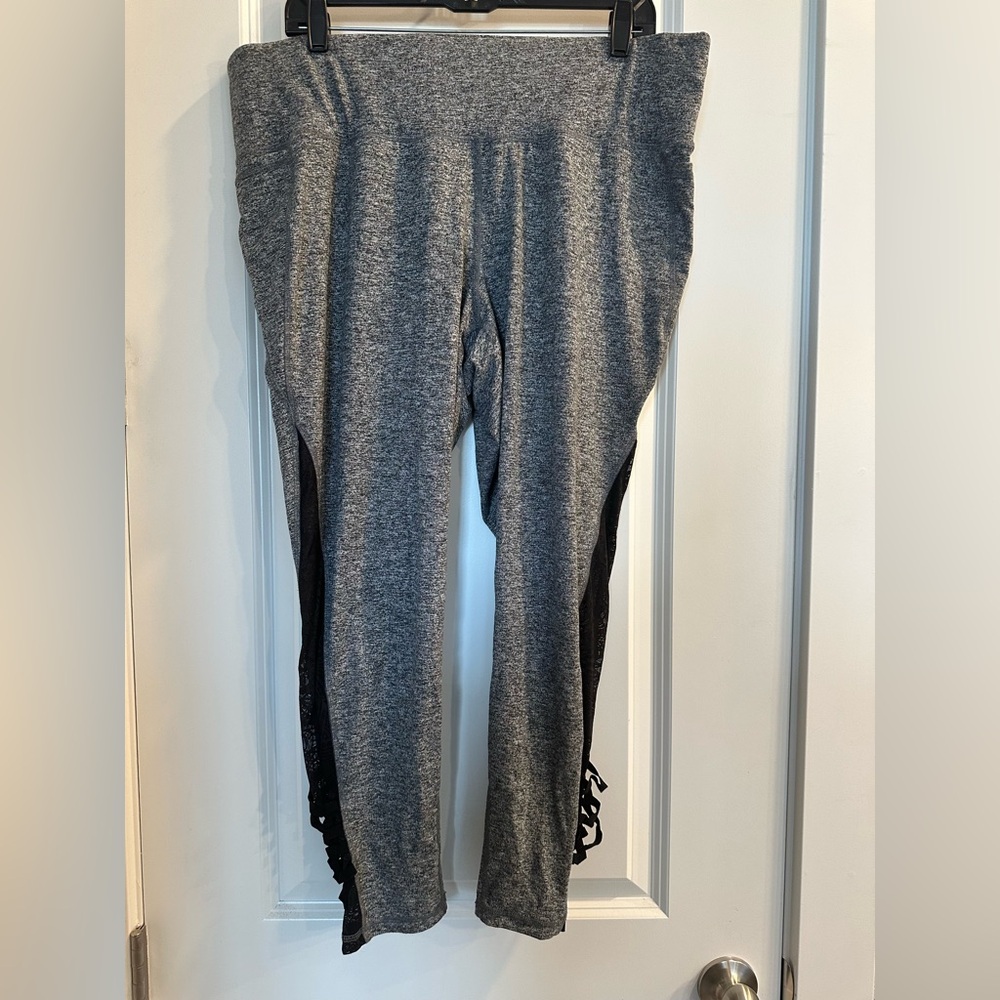 Lace and Lattice Inset Legging